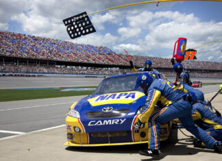 Rory Mcilroy just 4-putted for the second time in two days